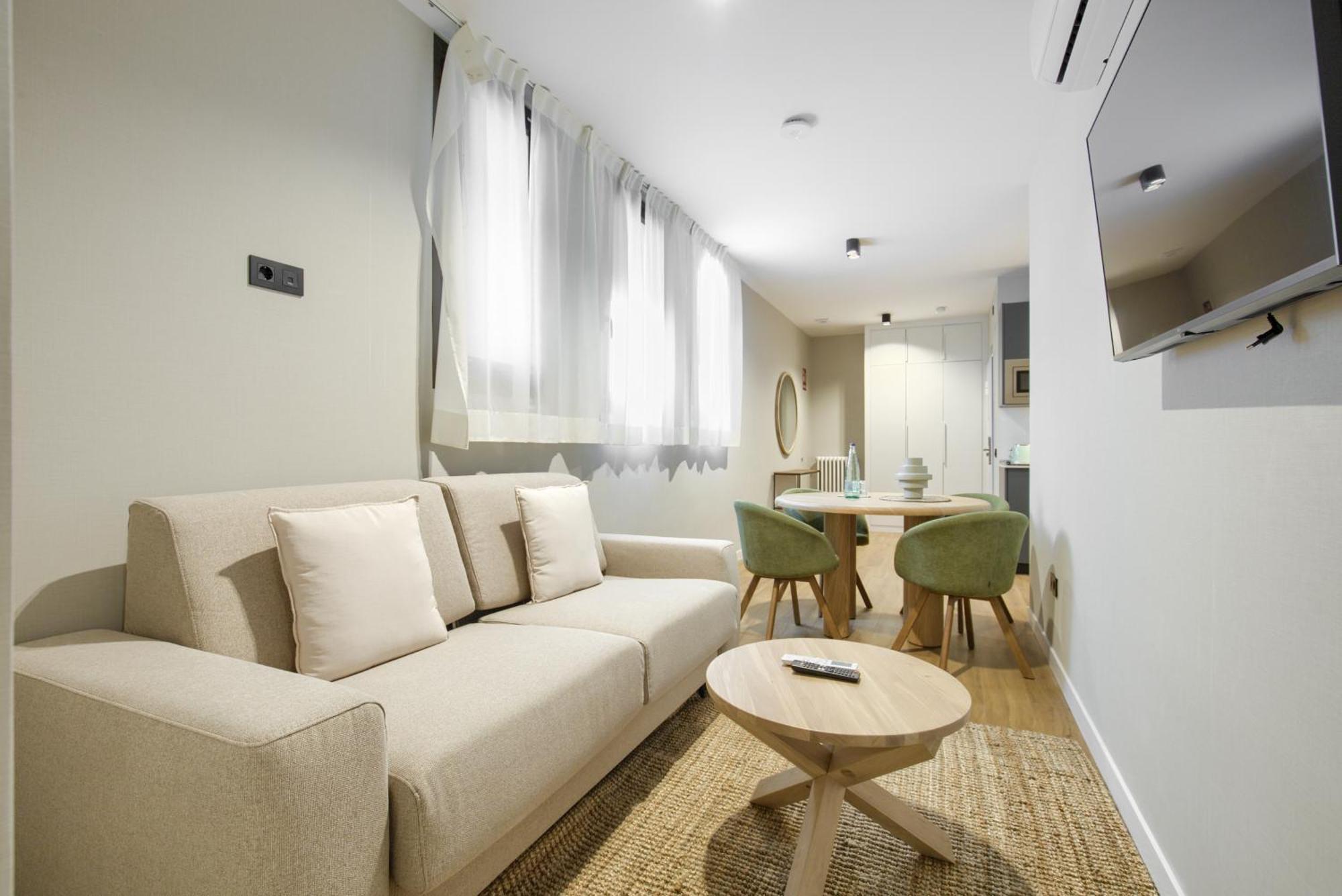 Dobo Madrid Justicia Apartman Kültér fotó
